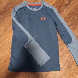 Underarmour boys small long sleeve